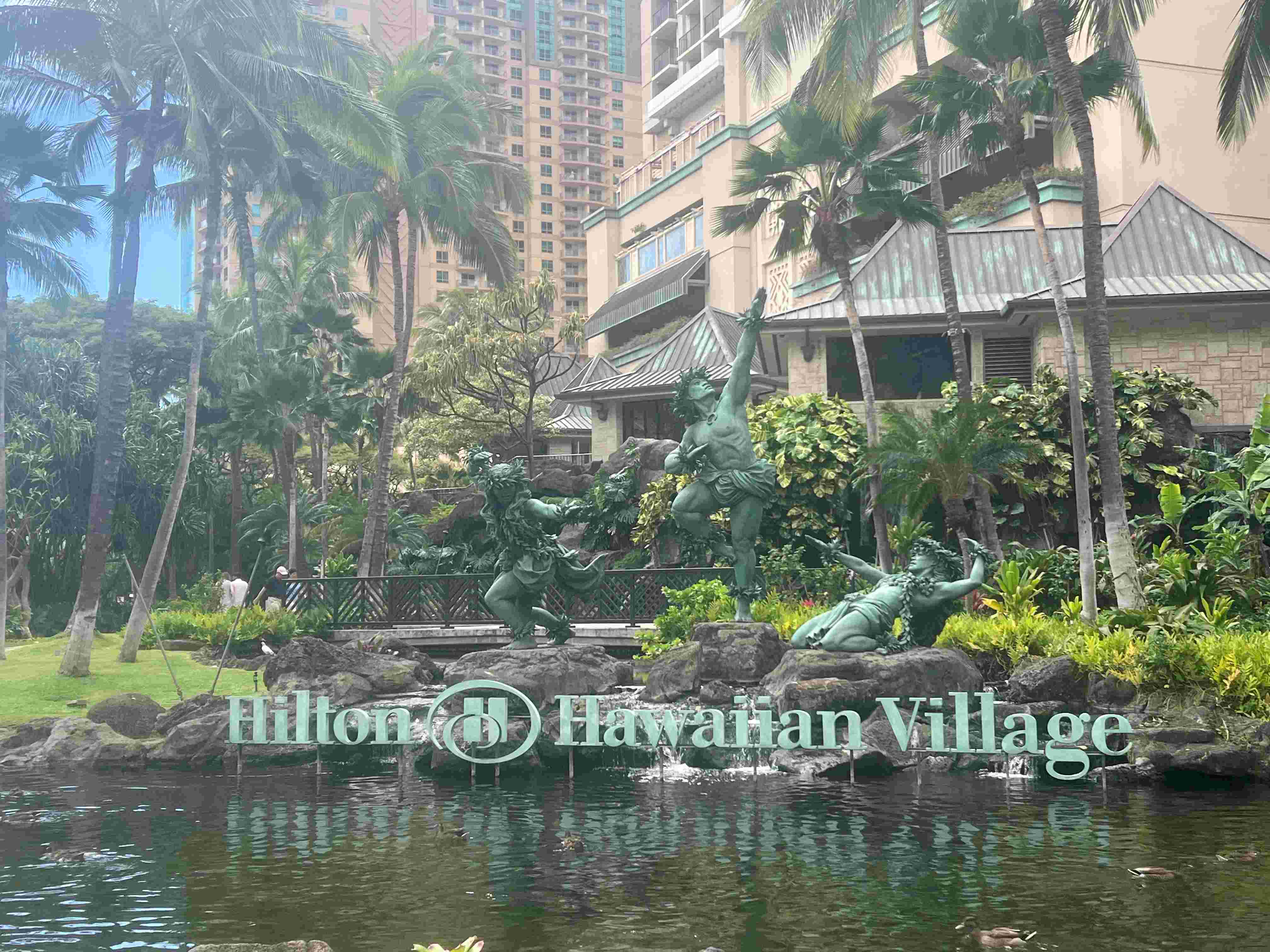 hawaii for Couples Hilton Hawaiian Village